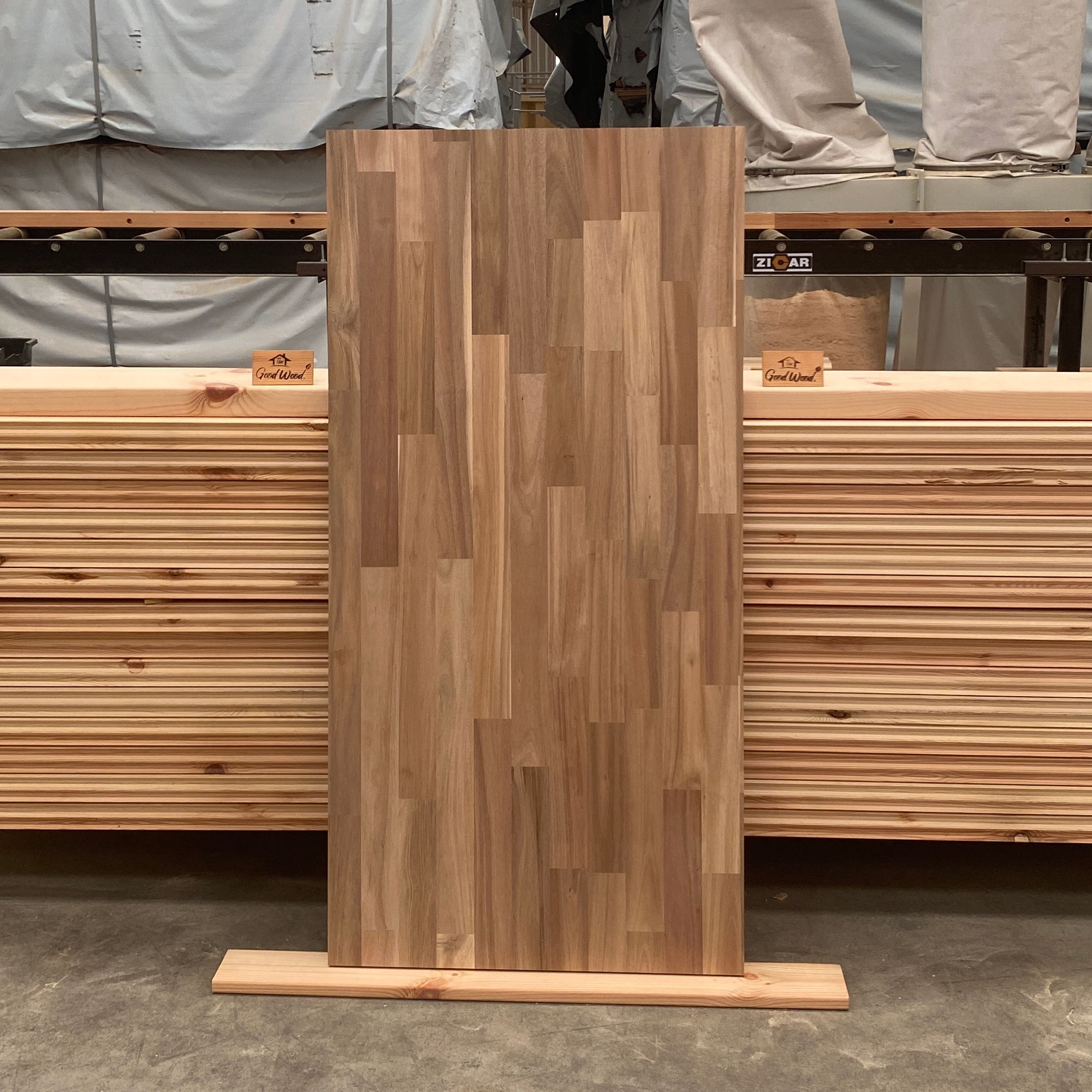 acacia-18mm-60cm-x-60-200-cm